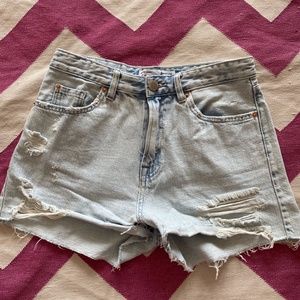 Stradivarius Light wash High Rise Jean Shorts